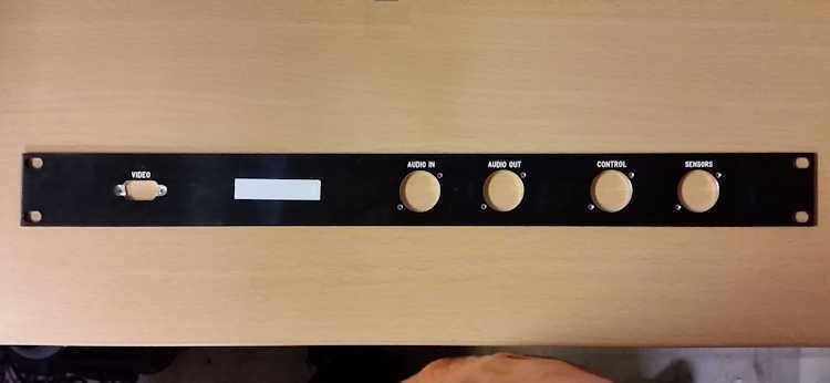 19 Inch 1U Punched Rack Panel 4 Hole D Size 1 Hole D-Sub