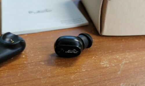 Aairhut A1 Mini Bluetooth 4.2 Wireless In Ear Headphohe Earbud, 2 Chargers - Image 3