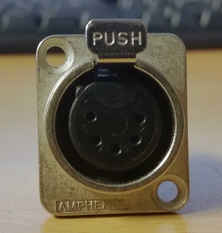 Amphenol AP-5-21 5-Pole AP Female Panel Mount Connector