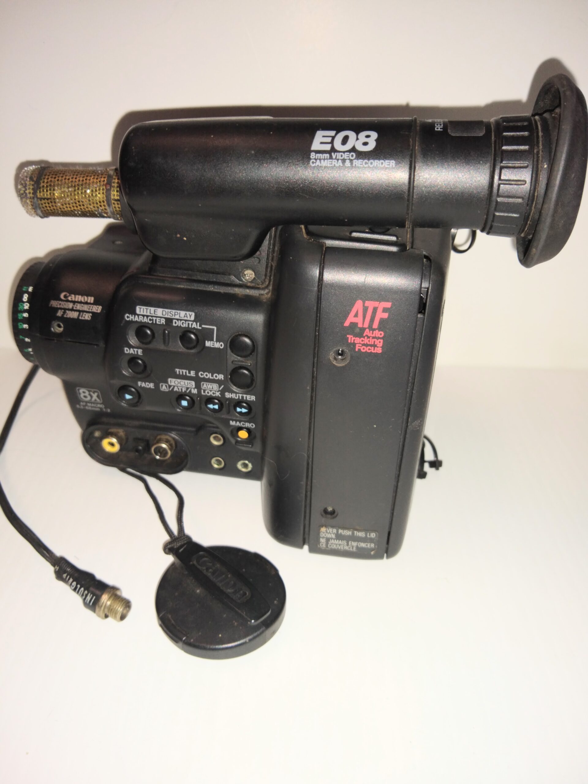 Canon Video Camera Recorder E08 Digital 8mm Hi-8 Canovision w/Remote: Read - Image 2