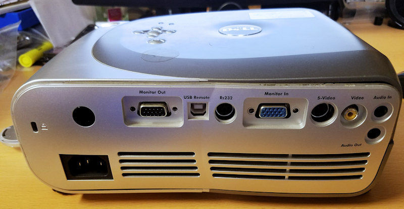 Dell 1100MP Projector Parts or Repair - Image 2