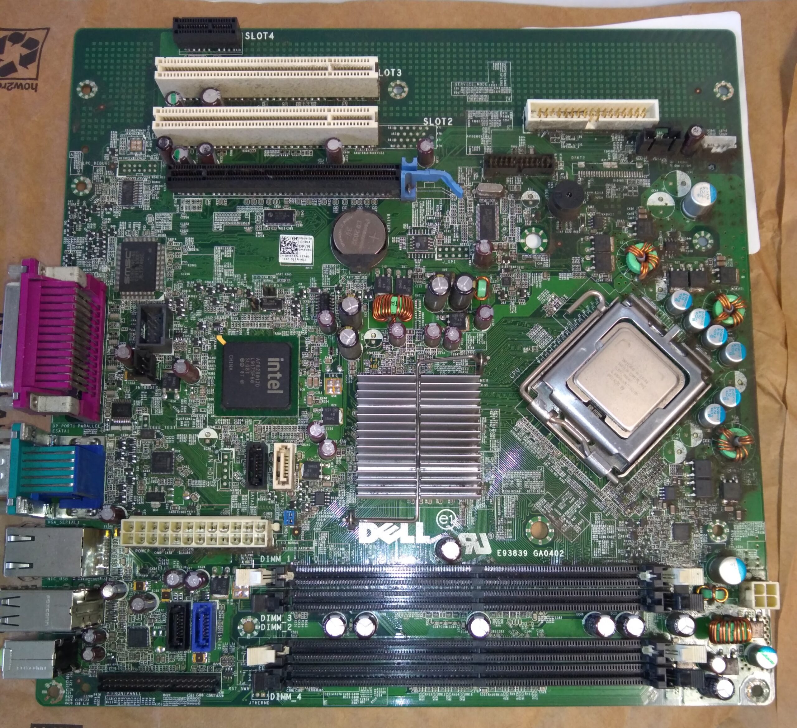 Dell CN-OM858N-13740-96F-011R-A01 Motherboard W/ INTEL CORE 2 DUO CPU @ 3.0 GHZ - Image 3