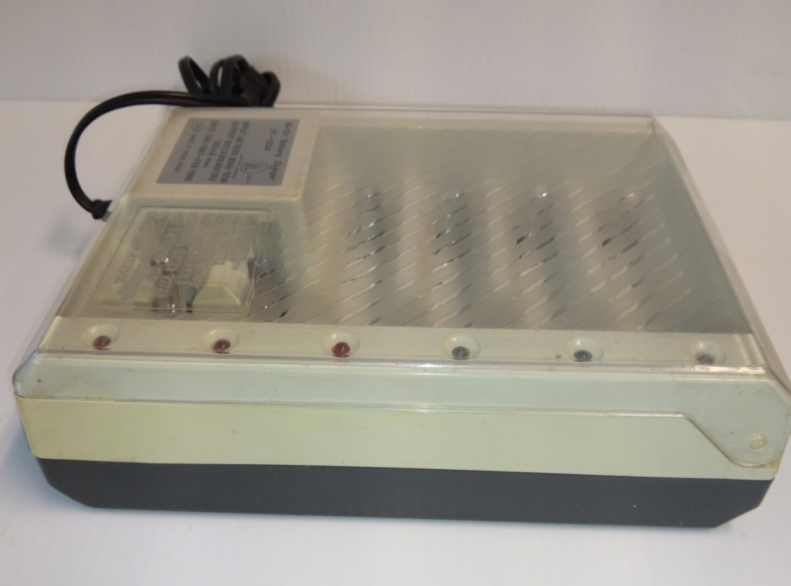 Deluxe Nickel Cadmium Battery Charger Vintage 1987-1988 Multi-Cell - Image 3