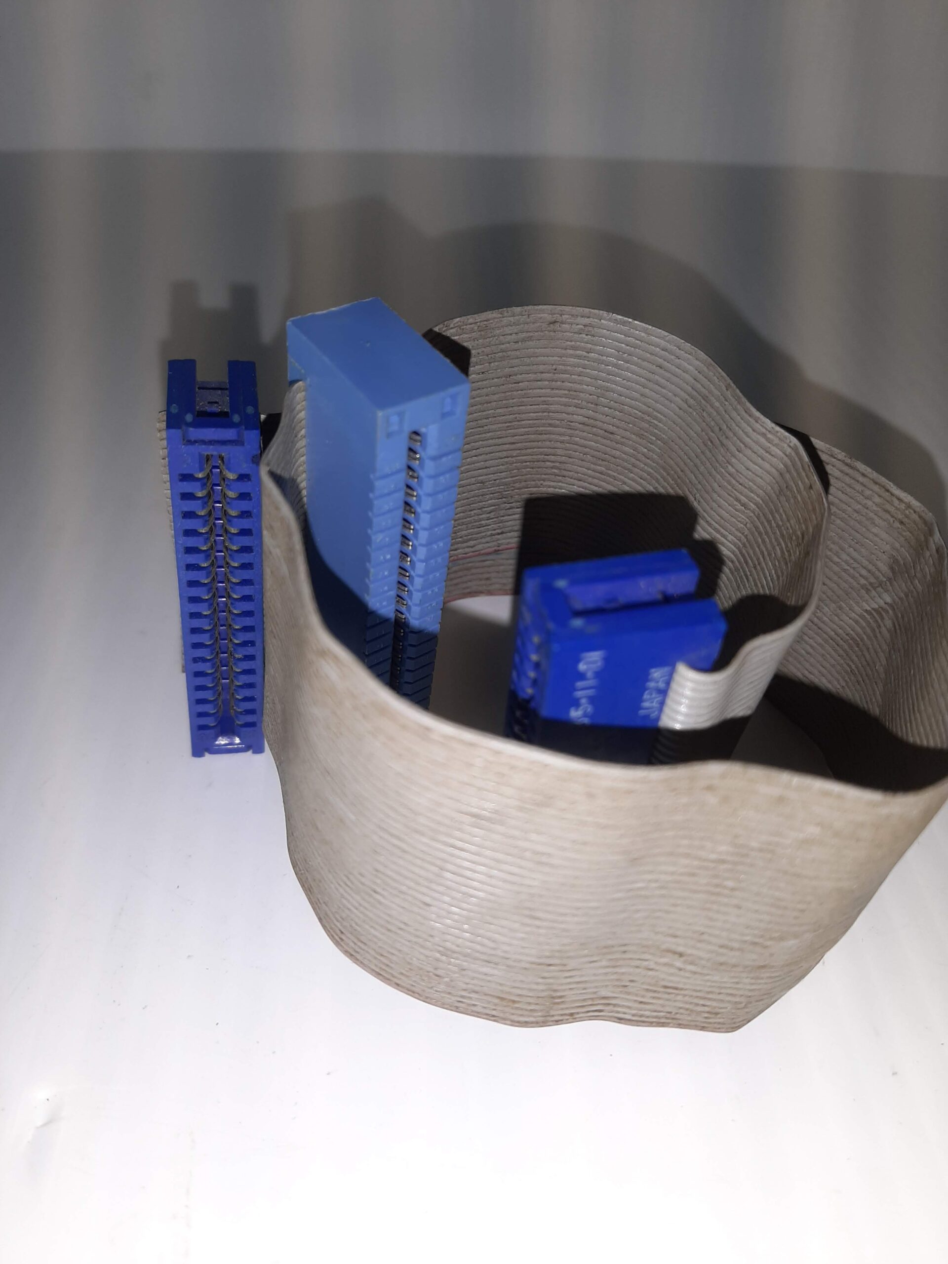 Floppy Flat Ribbon 14" Cable with Slot Connectors 34 pin - Image 2