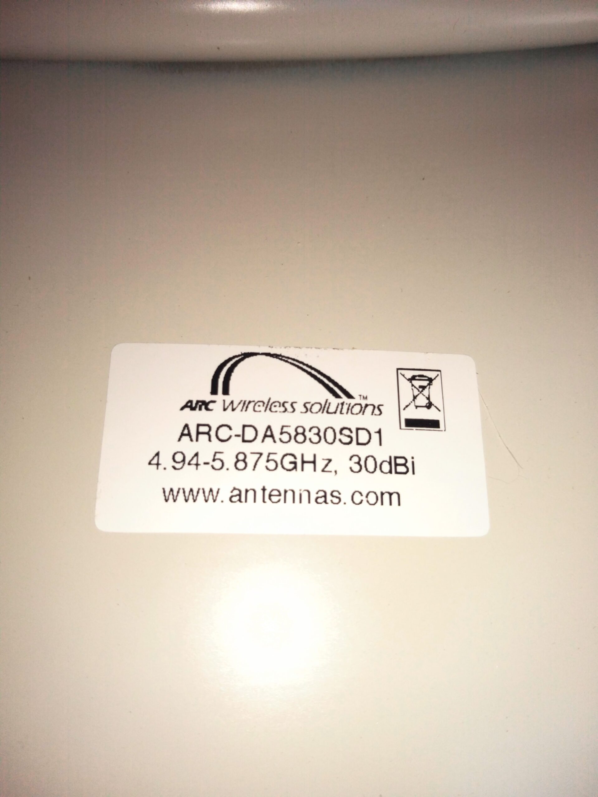 HW-DA5830SD1-ARC eXsite 4.94-5.875GHz, 30dBi, Dual-Polarity Antenna: Read - Image 2