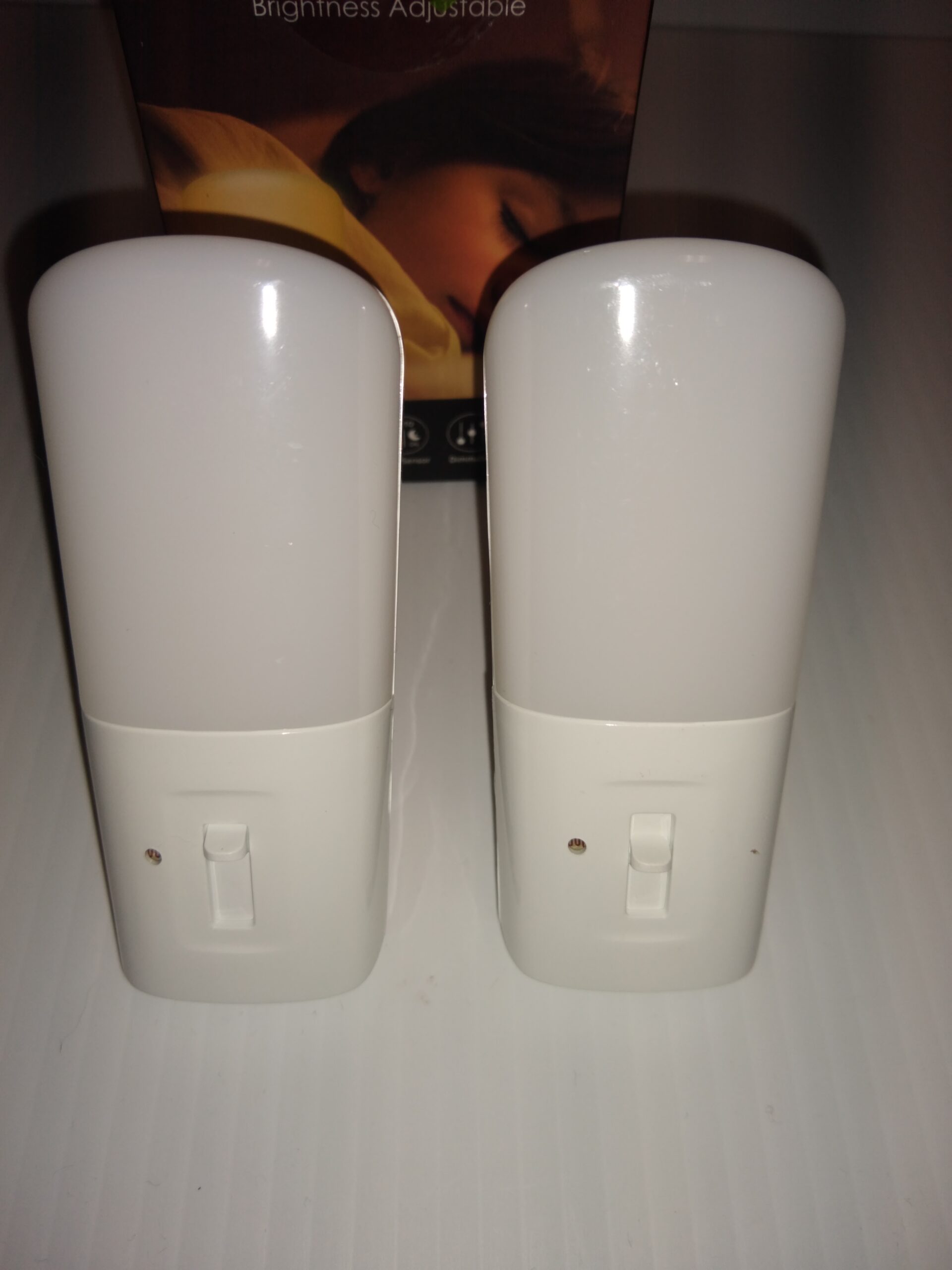 Lohas LED Dusk to Dawn Night Light Dimmable Adjustable Warm Soft Glow - Image 3