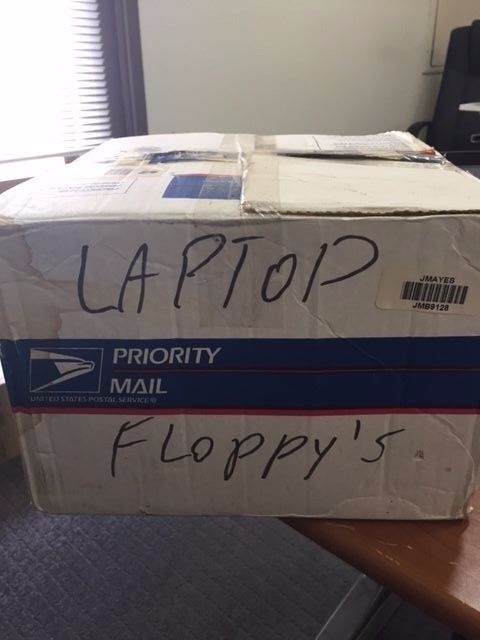 Lot of 3.5 inch floppy disk drives and parts for older laptops (parts & repair) - Image 2