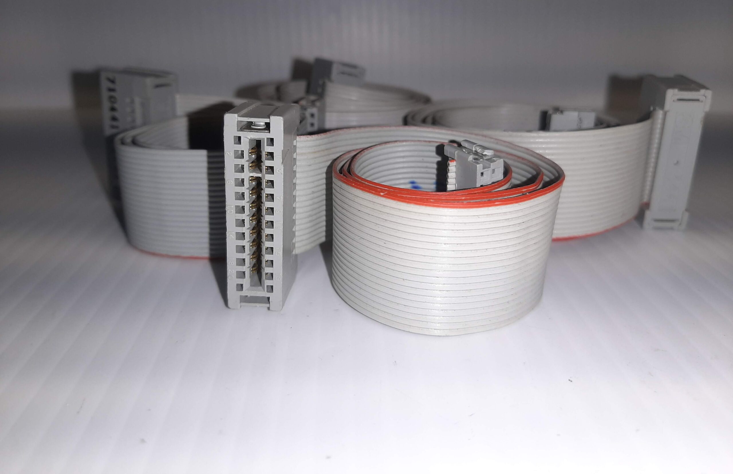 Lot of 4 IDC 24 Pin Flat Ribbon Cable Female w/ Slot Connectors - Image 3