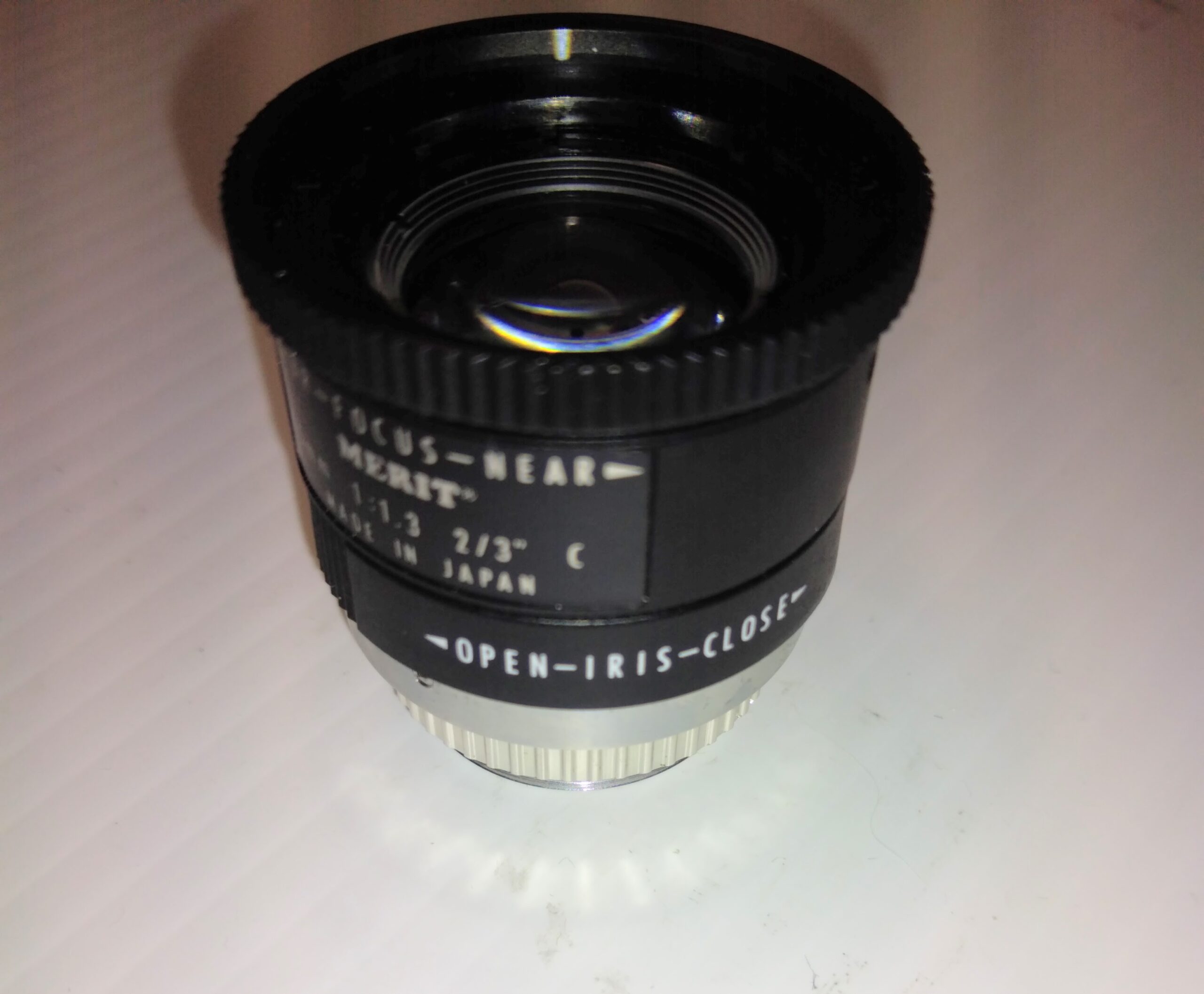 Merit CC TV Manual Focus Lens 8.5mm 1:1.3 2/3" C-Mount - Image 4