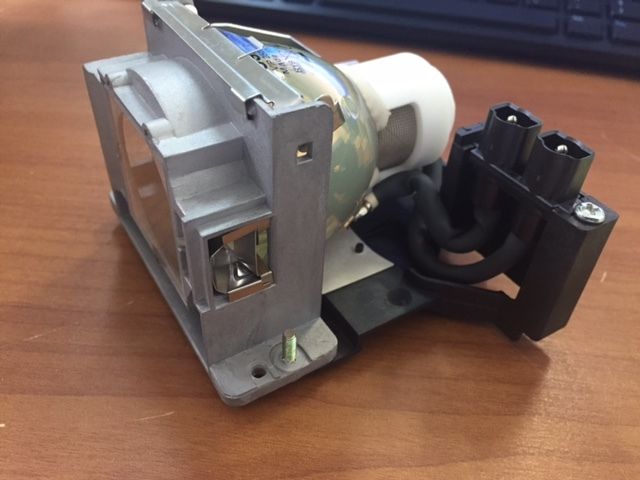Mitsubishi VLT-HC900LP LCD Projector Lamp Cage Assembly with Bulb