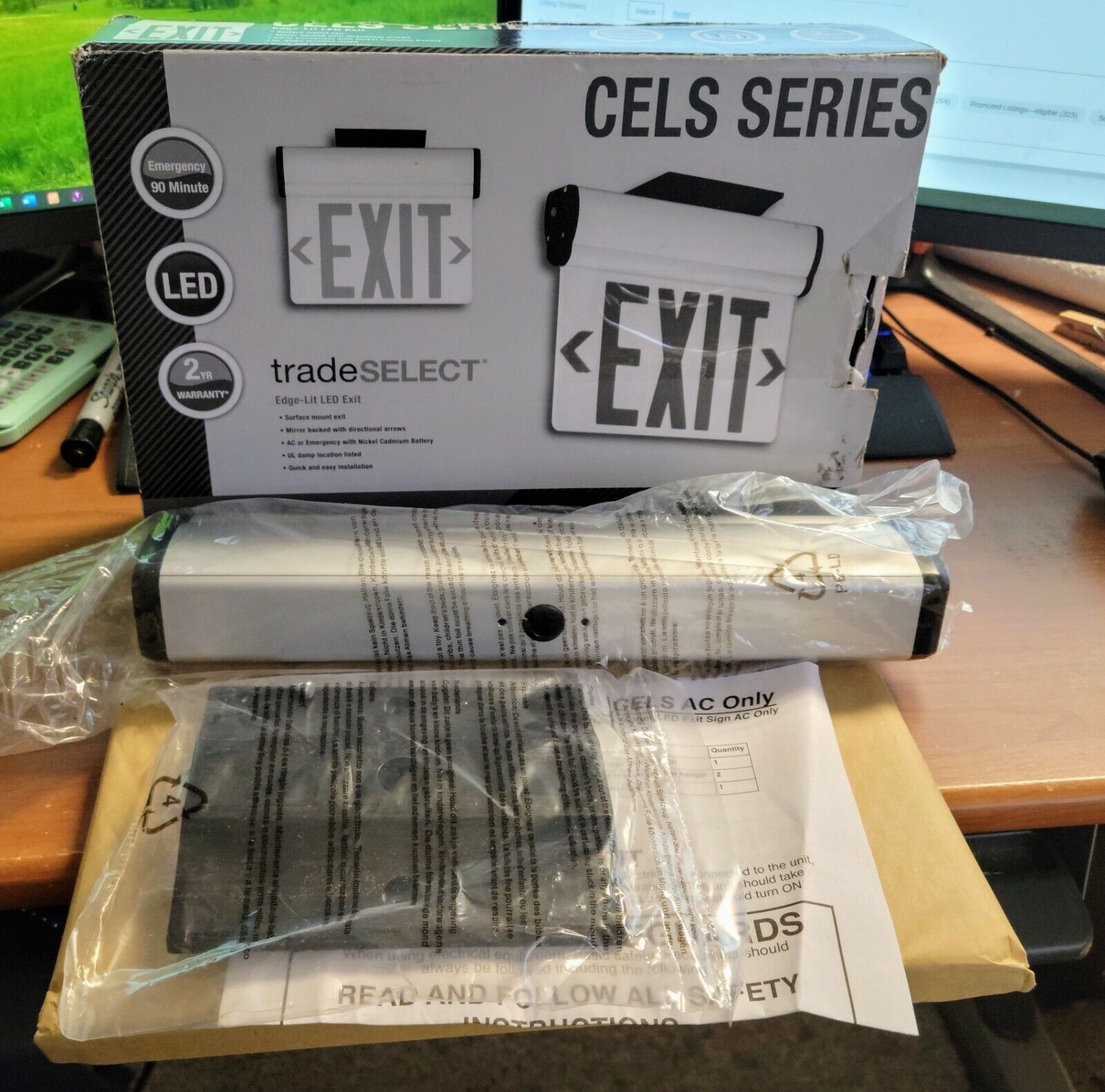 New Hubbell Compass Trade Select Edge Lit LED Exit Sign CELS2RN