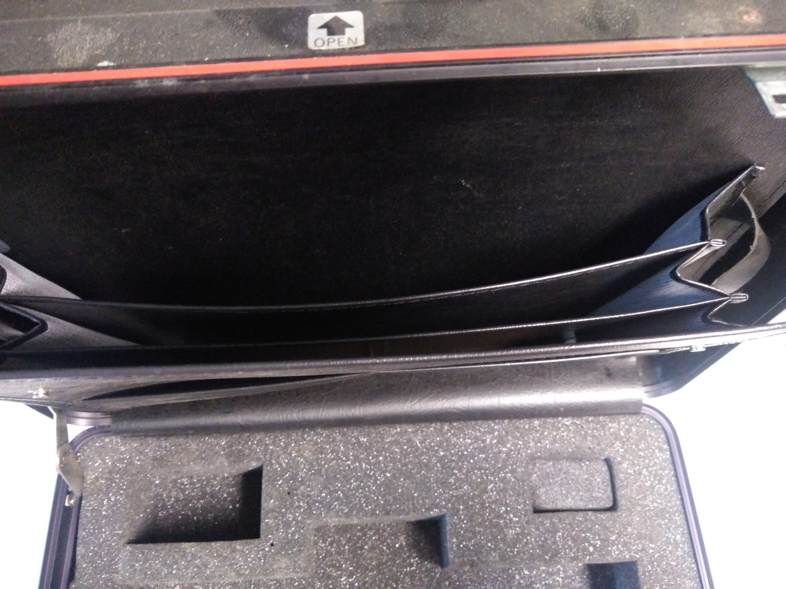 Nice Equipment Carrying Case with Styrofoam Insert - Image 4