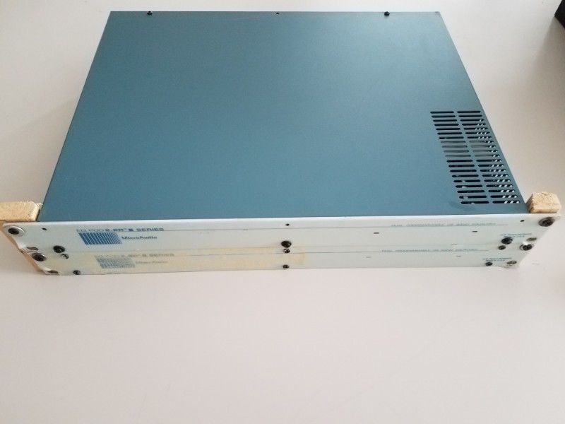 Pair of Vintage MicroAudio Equalizer 2.2R E Series Dual 28 Band EQ POD, RARE!