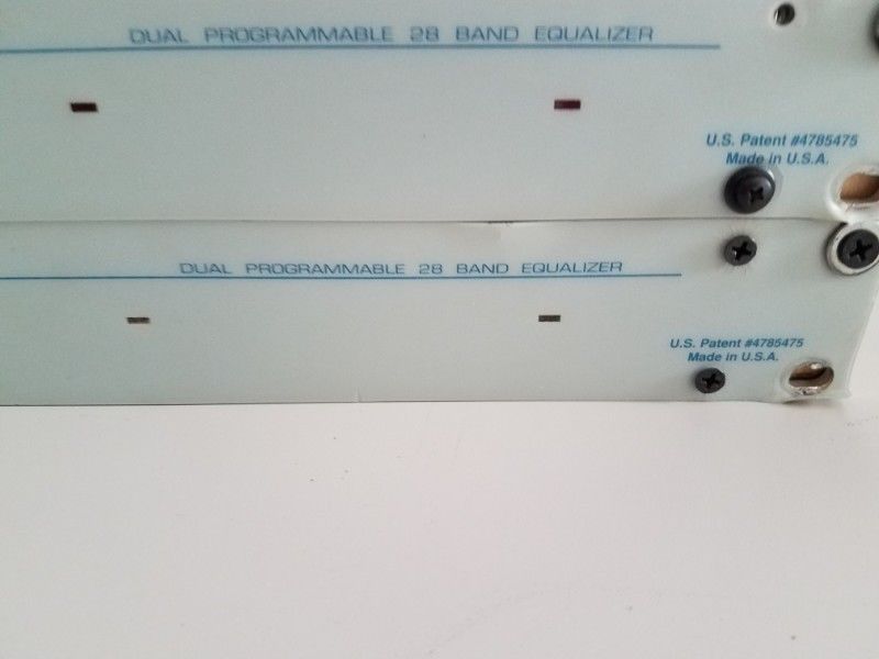Pair of Vintage MicroAudio Equalizer 2.2R E Series Dual 28 Band EQ POD, RARE! - Image 3