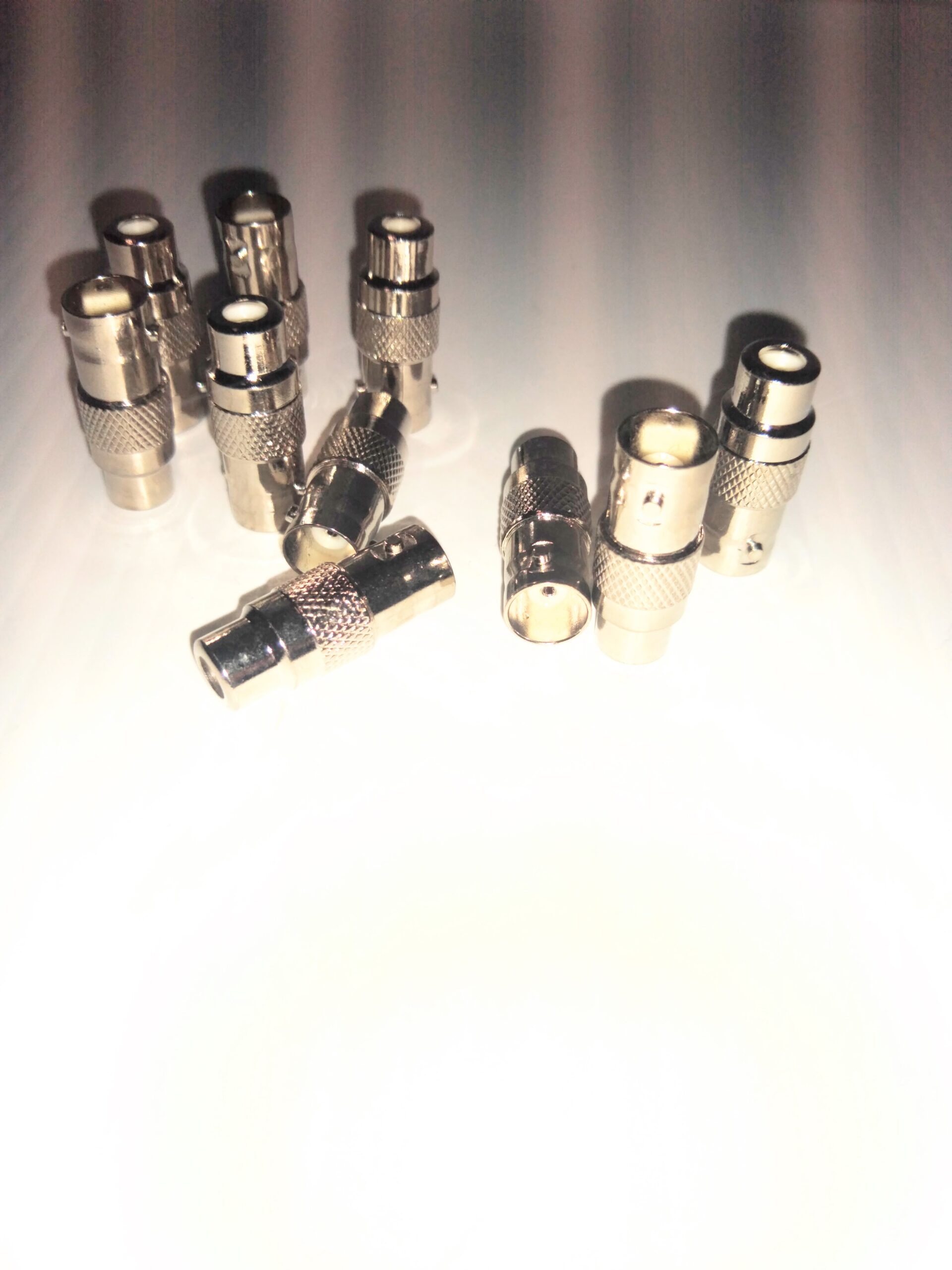RCA Female to BNC female Coax Adapter (Pack of 10) - Image 3
