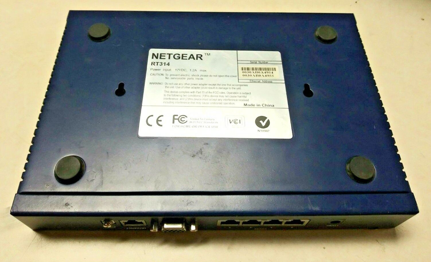 RT314 - DSL and Cable Internet Gateway Router with 4-Port Switch 10/100 mbps - Image 3