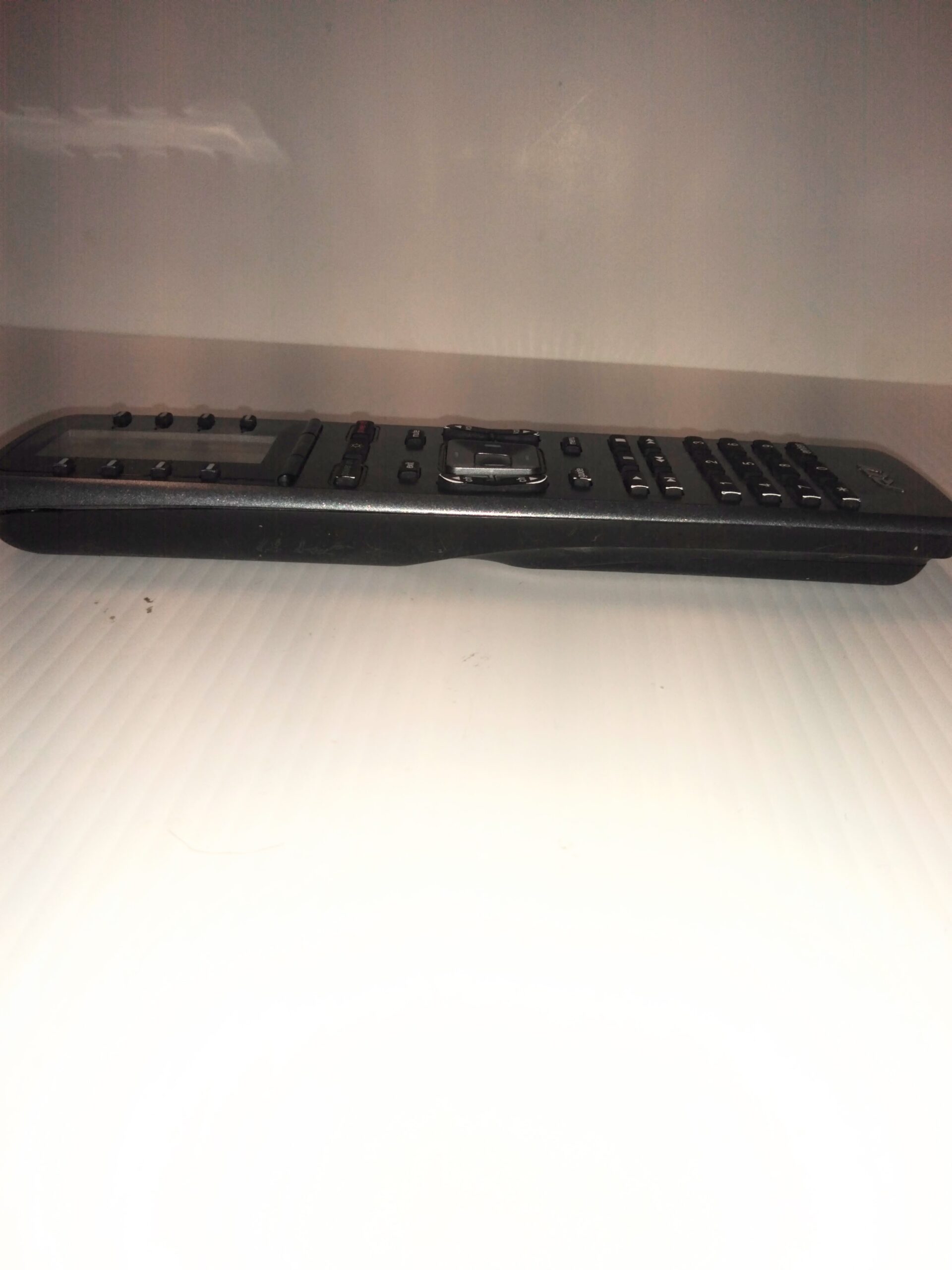 RTI M2 USB Programmable Universal Remote Control: Read - Image 2