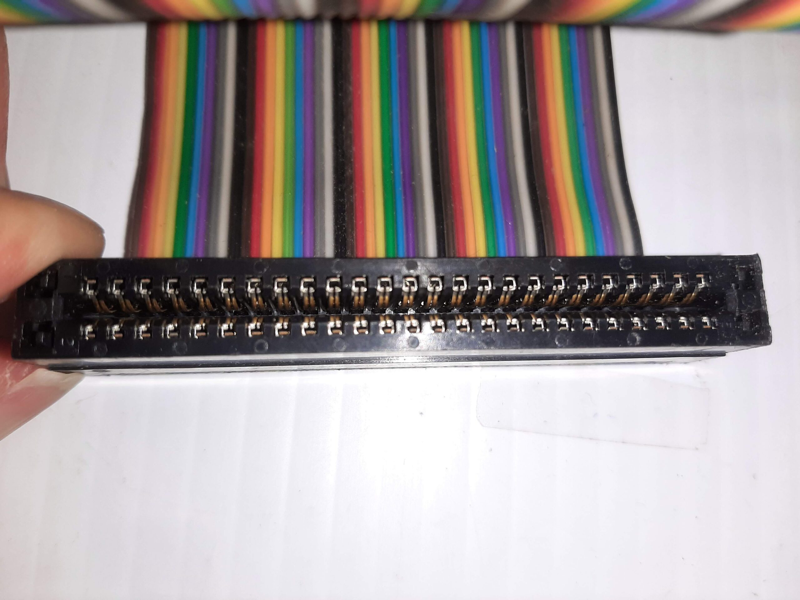 SCSI Flat Ribbon Rainbow Cable 48 inches with 2 Slot Connectors 50 pin - Image 3