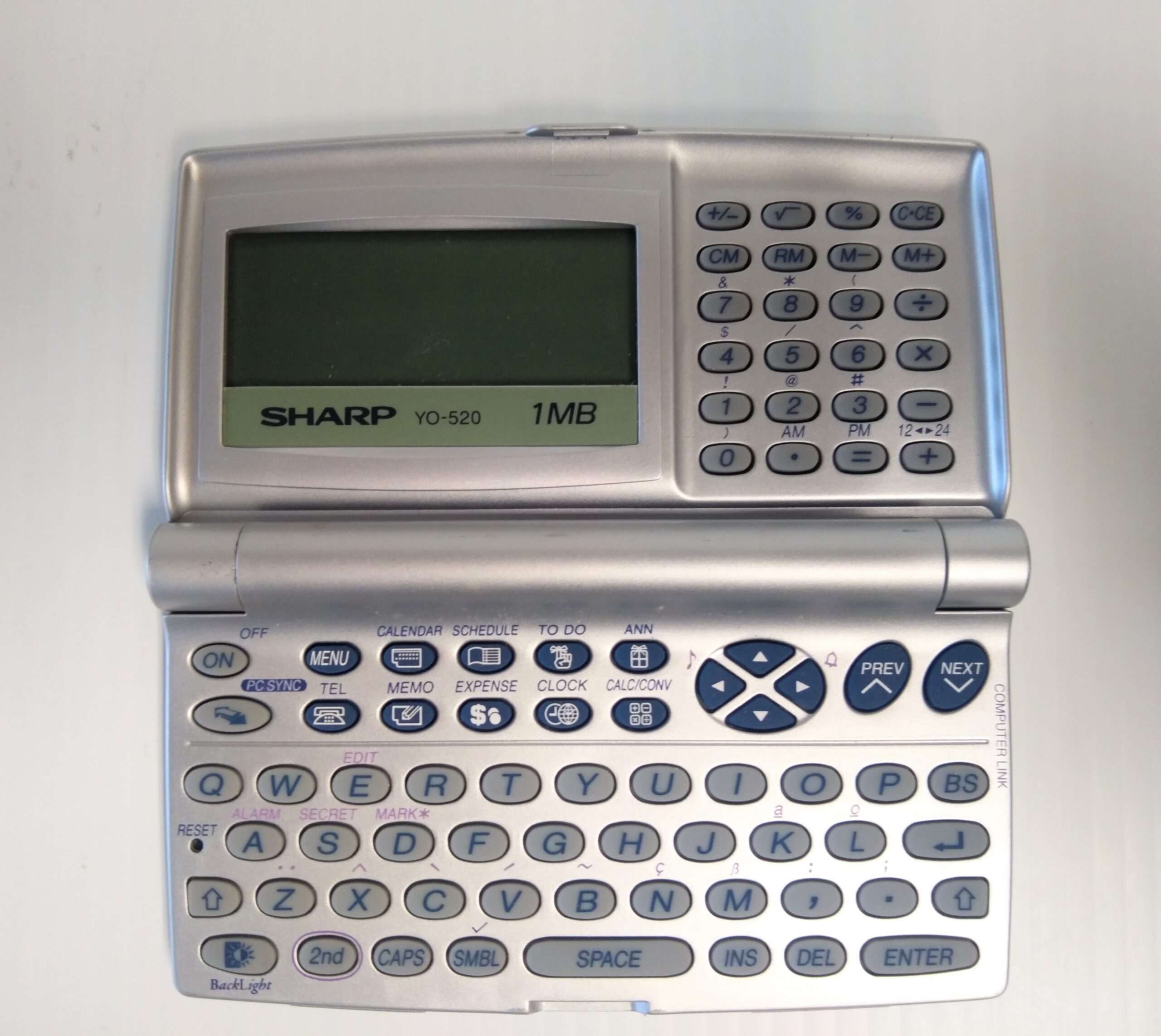 Sharp YO-520 Electronic Organizer - Image 2