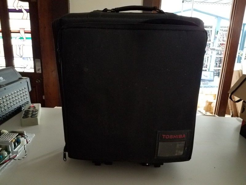 Soft Rolling Carrying Case Bag with Telescopic Handle for Electronics