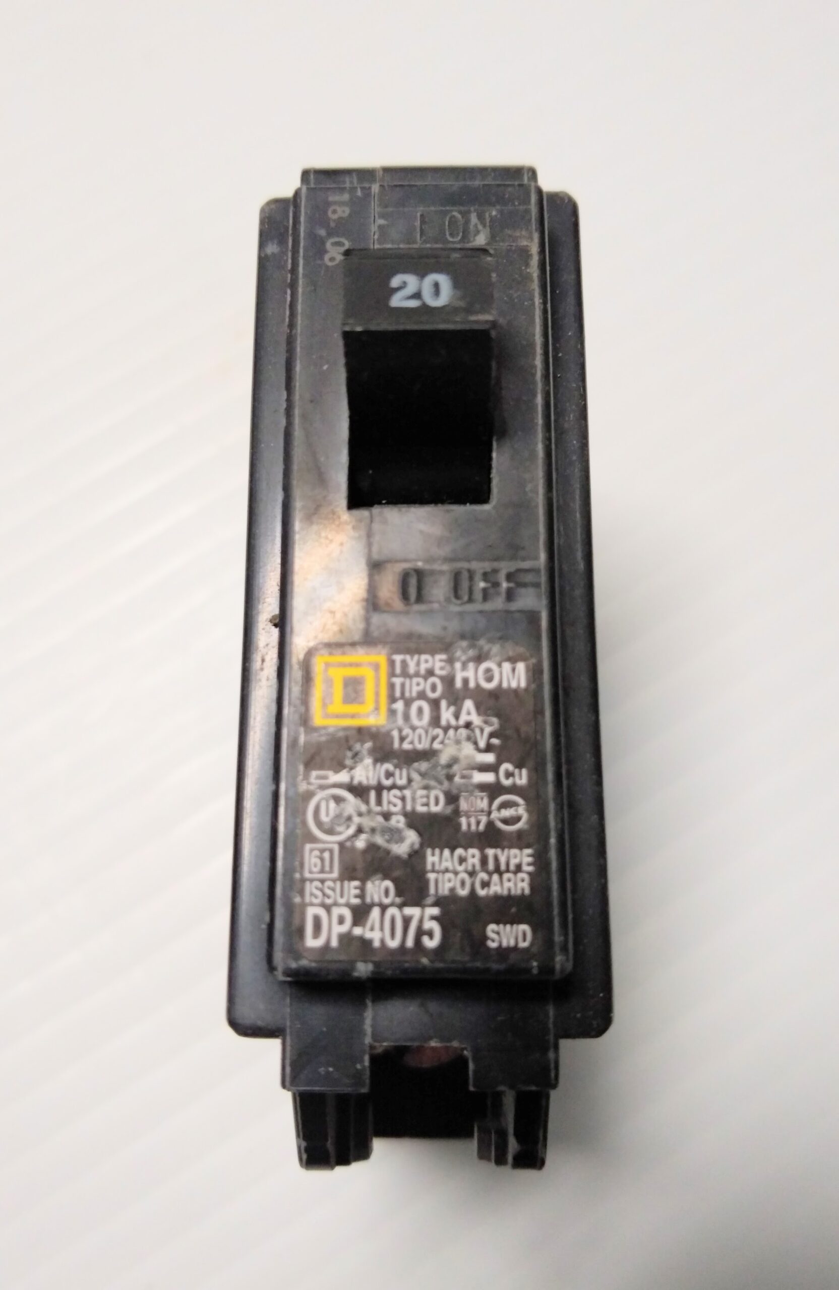 Square D HOM120 20 A Miniature Circuit Breaker