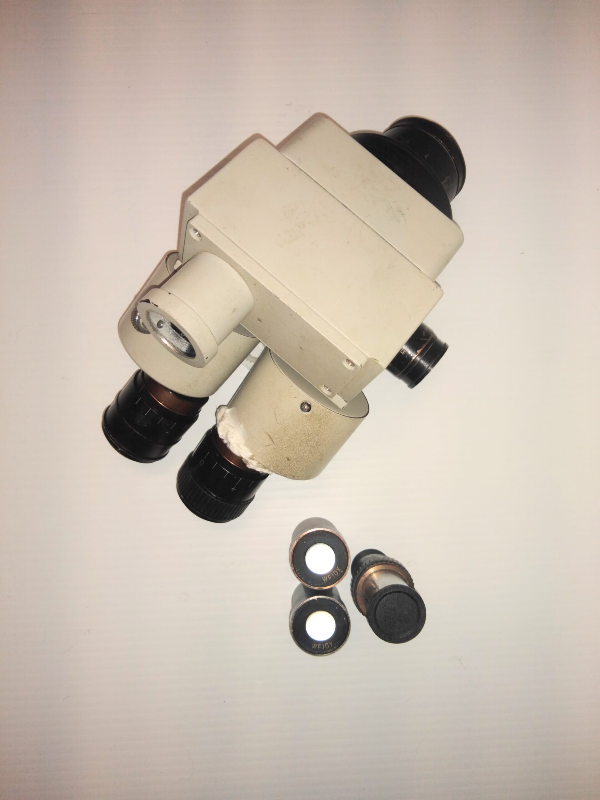 Stereo Microscope w/ WF10X Eyepiece, no stand, READ