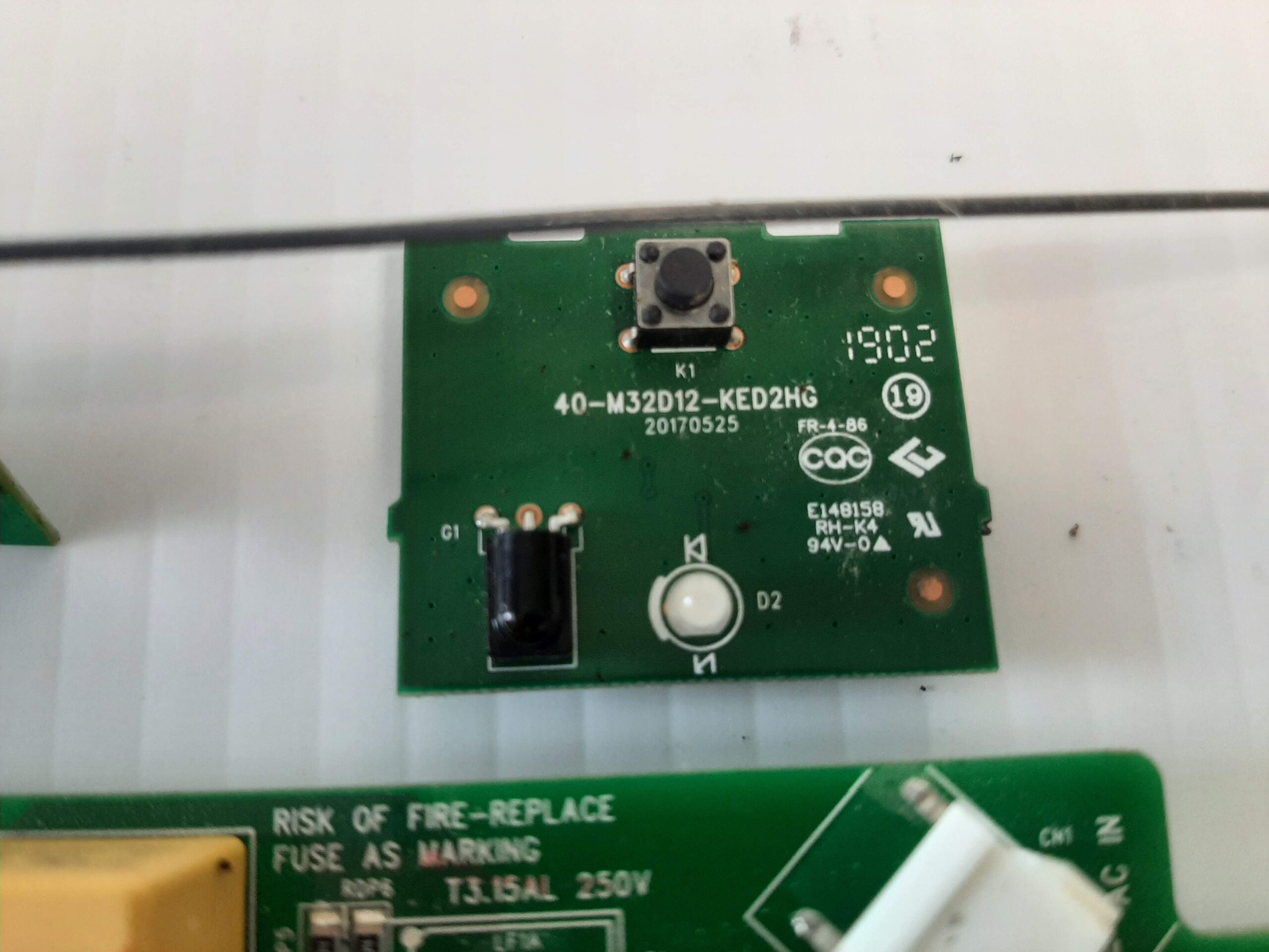 TCL Model 32S321 TV PCB Main Board a70 - Image 3