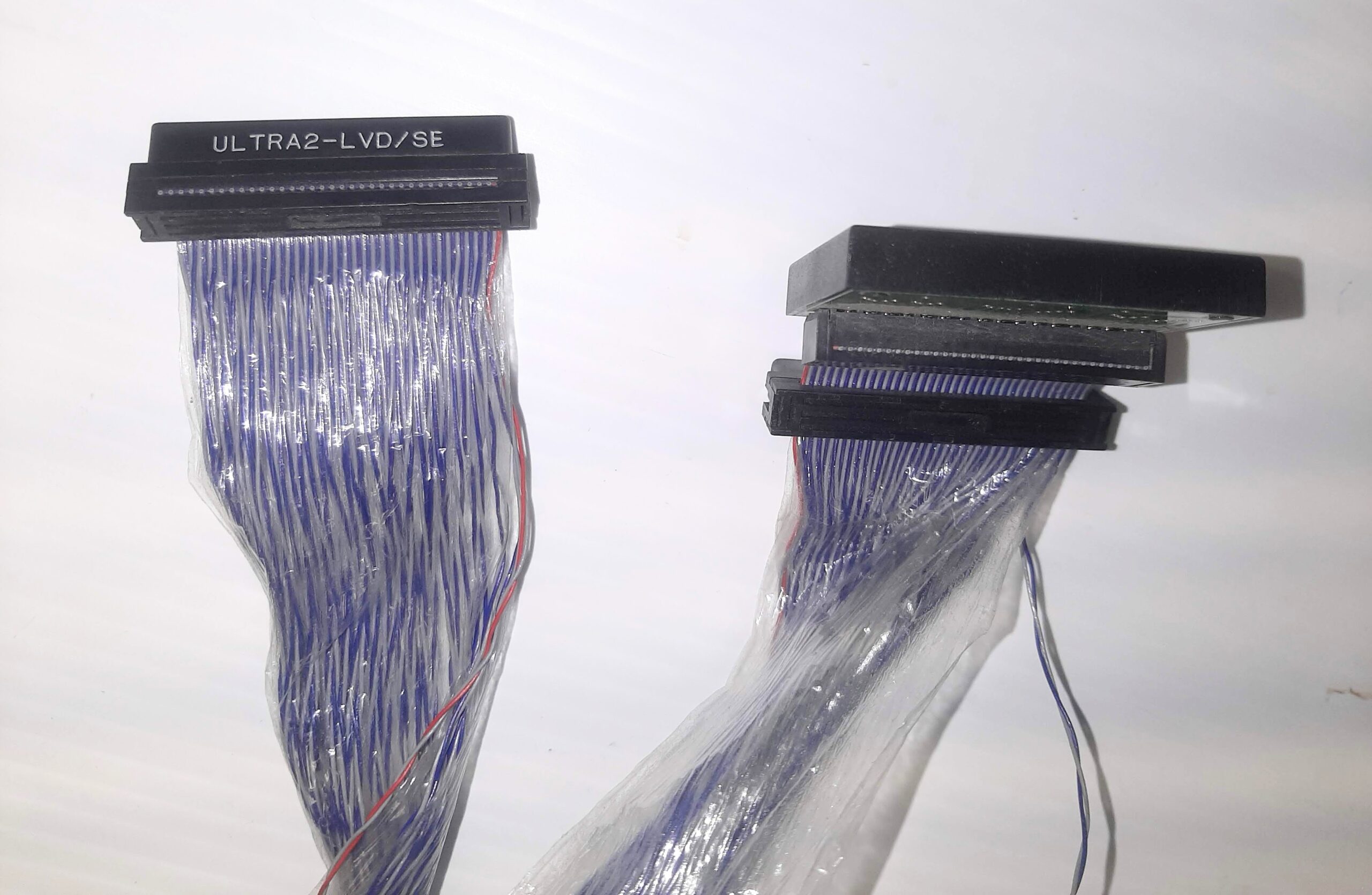 Ultra SCSI 68 Pin with LVD/SE Terminator 46" SCSI Cable - Image 4