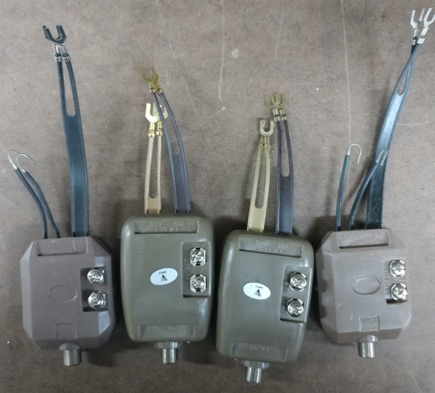 Vintage Lot of 4 signal separators/splitters