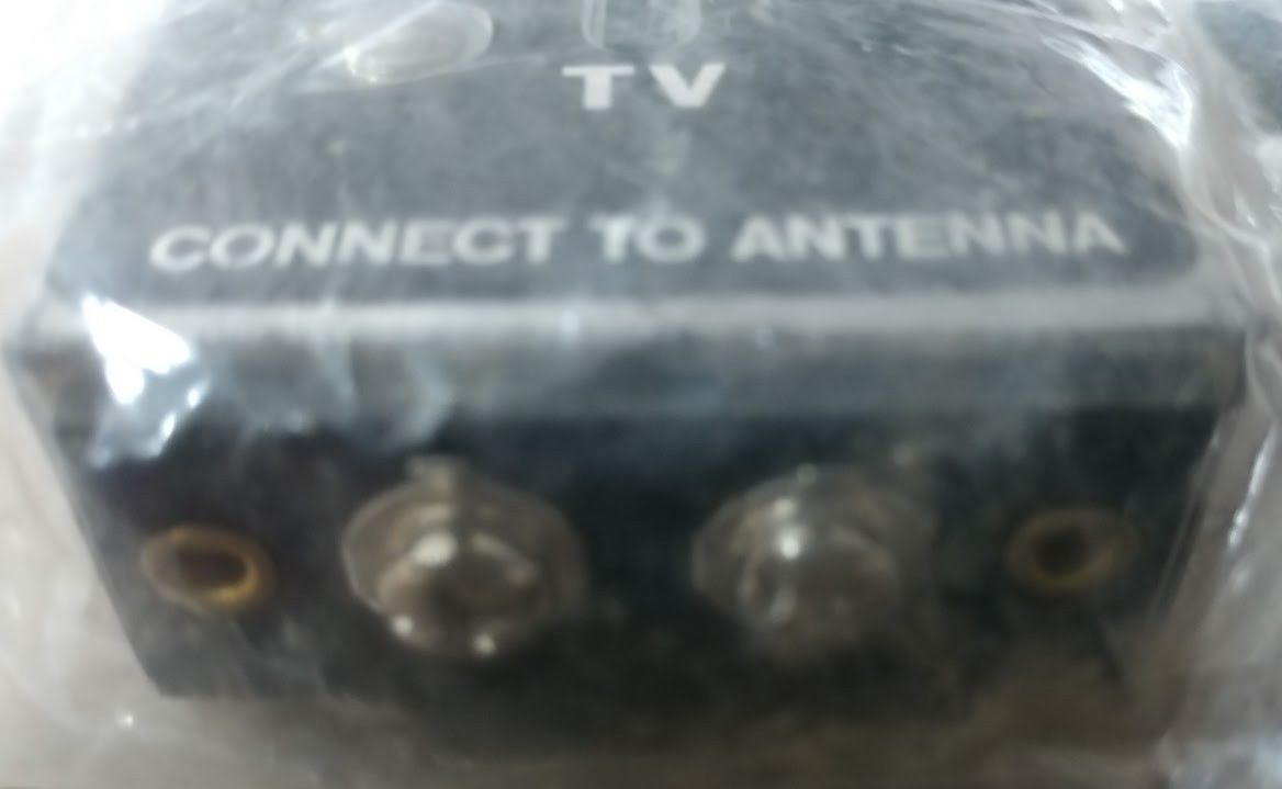 Vintage lot of 5 Game Console signal separators - Image 4