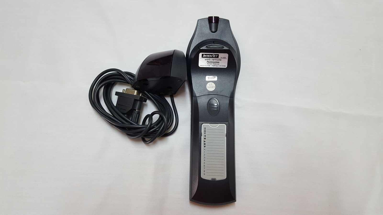 Wireless Intelligent Trackball 15 Ft Range 18 Programmable Shortcut Keys in Box - Image 3